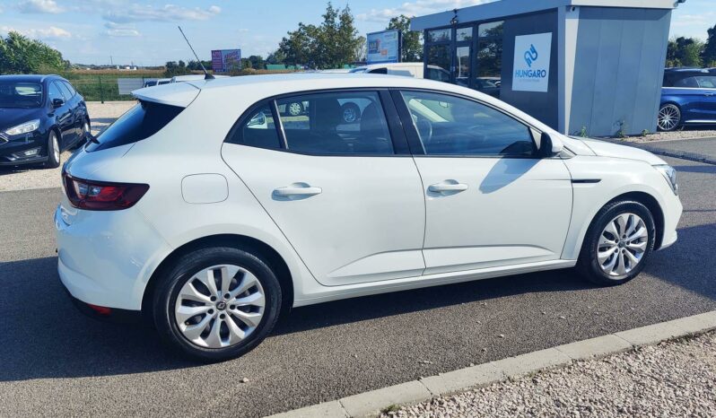 RENAULT MEGANE 1.5 Blue dCi Intens Navigáció Tempomat LED 12hó garancia 5%THM /Azonnal elvihető full