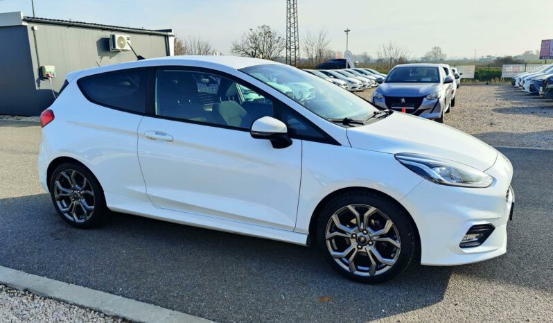 FORD FIESTA Van 1.5 TDCi Sport Titanium Navi. Sávtartó LED 5%THM 12hó garancia /Vásárolja meg online!/ full