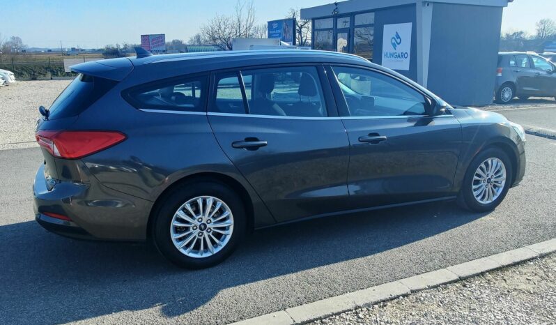 FORD FOCUS 1.5 EcoBlue Titanium Navigáció Sávtartó Digitklíma LED Szervizkönyv 12hó garancia /Vásárolja meg online/ full