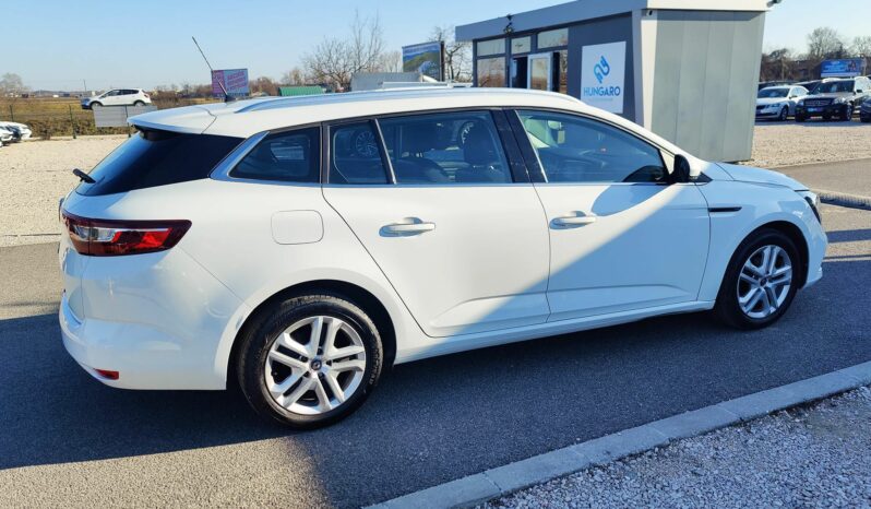 RENAULT MEGANE 1.5 BluedCi 80eKM Kombi Navi Digitklíma Tempomat LED 3%THM 12hó garancia full