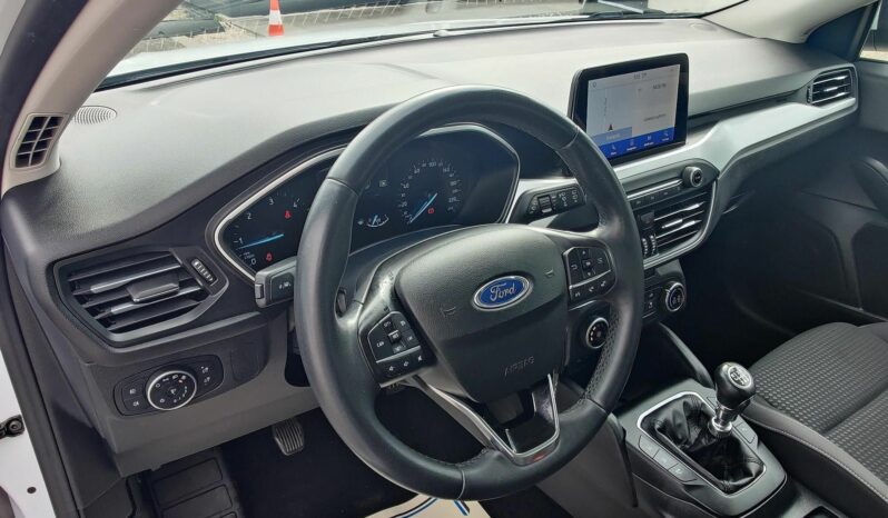 FORD FOCUS 1.5 TDCI SW 120Le 5személyes TGK(N1) Navi Tempomat Kamera 3%THM 12hó garancia full