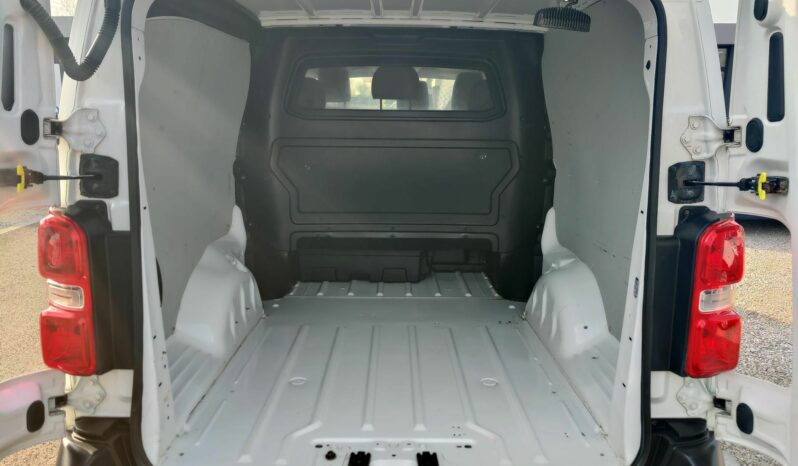 PEUGEOT EXPERT 2.0 BlueHDi L3 Start&Stop 6személyes TGK(N1) Hosszított Navi Kamera PDC 3%THM 12hó garancia Azonnal elvihető full