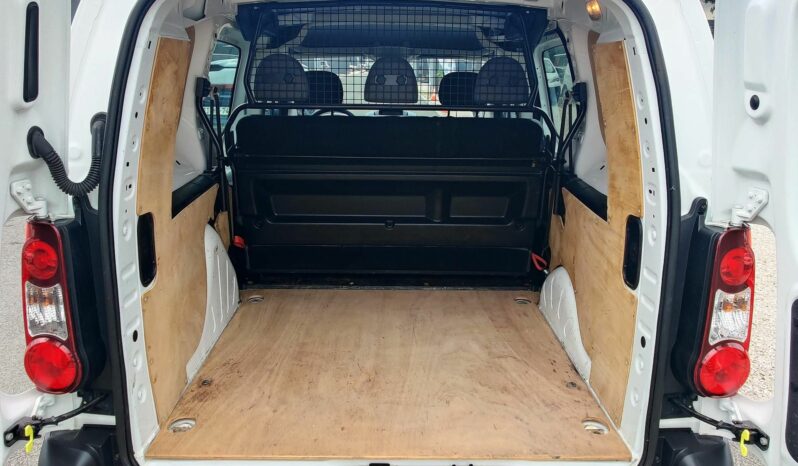 CITROEN BERLINGO 1.6 BlueHDi District L2 EURO6 Hosszított 5személyes TGK(N1) Vonóhorog Tempomat 3%THM 12hó garancia full