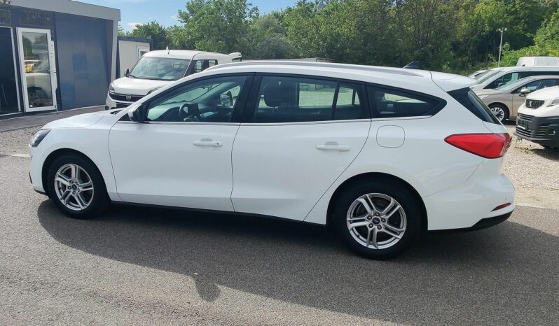 FORD FOCUS 1.5 TDCI SW 120Le 5személyes TGK(N1) Navi Tempomat Kamera 3%THM 12hó garancia full