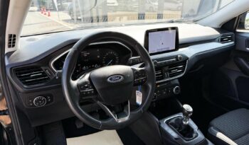 FORD FOCUS SW 5személyes TGK (N1) Navi Kamera LED 3%THM 12hó garancia /Azonnal elvihető/ full