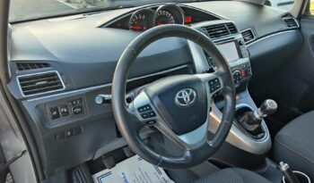 TOYOTA VERSO 2.0 D-4D Live Panoráma.tető Navi Tempomat PDC Kamera Digitklíma /Azonnal elvihető/ full