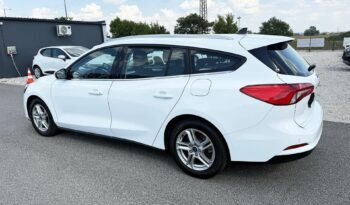FORD FOCUS SW 5személyes TGK (N1) Navi Kamera LED 3%THM 12hó garancia /Azonnal elvihető/ full
