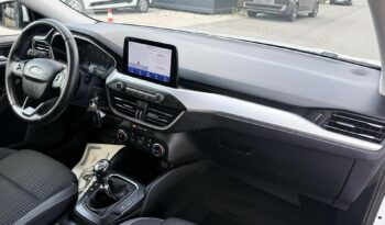FORD FOCUS SW 5személyes TGK (N1) Navi Kamera LED 3%THM 12hó garancia /Azonnal elvihető/ full