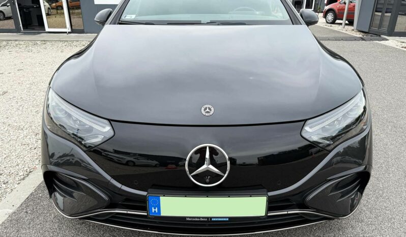 MERCEDES-BENZ EQE 350 4Matic Sentiment AIRMATIC. Ülésszellőztetés Memória AMG Premium Plus 21zoll. Pano. Gyári garancia full