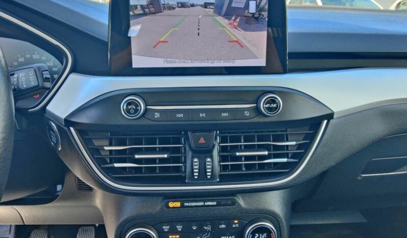FORD FOCUS SW 5személyes TGK (N1) Navi Kamera Digitklíma LED 3%THM 12hó garancia /Vásárolja full
