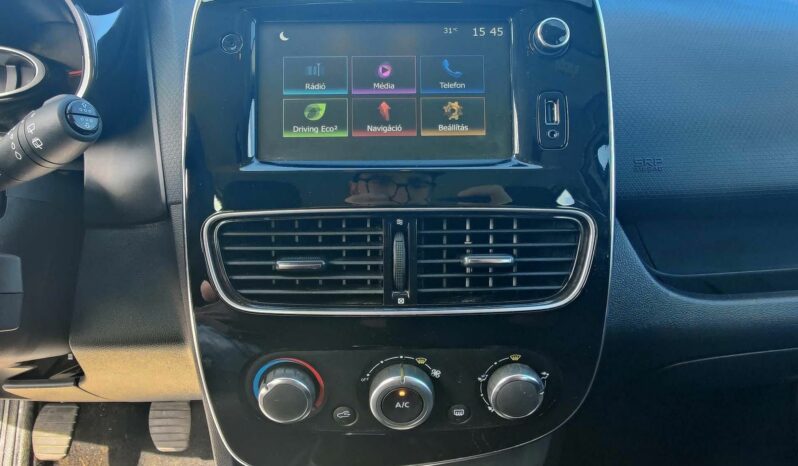 RENAULT CLIO Société 90Le! Kamera Navigáció Tempomat LED 12hó garancia /Vásárolja meg online! full