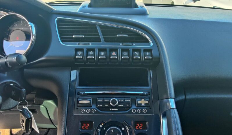 PEUGEOT 3008 1.6 BlueHDi Allure 120Le Navigáció Kamera Tempomat Félbőr /Vásárolja meg online!/ full
