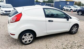FORD FIESTA Van 1.5 TDCi Trend EURO6 2 személyes TGK Bérelhető 140 eft +ÁFA / hó full