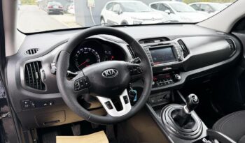 KIA SPORTAGE 1.7 CRDi EX Prémium Navigáció Tempomat PDC Digitklíma Vezetett szervízkönyv full