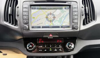 KIA SPORTAGE 1.7 CRDi EX Prémium Navigáció Tempomat PDC Digitklíma Vezetett szervízkönyv full