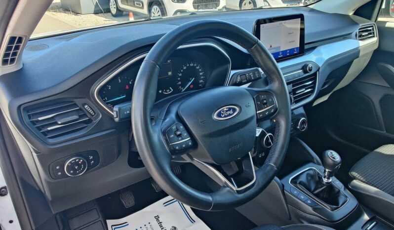 FORD FOCUS 1.5 EcoBlue 120Le 5személyes TGK(N1) Navi Tempomat LED 3%THM 12hó garancia full