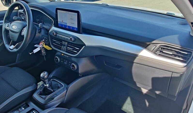 FORD FOCUS 1.5 EcoBlue 120Le 5személyes TGK(N1) Navi Tempomat LED 3%THM 12hó garancia full