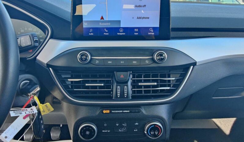 FORD FOCUS 1.5 EcoBlue 120Le 5személyes TGK(N1) Navi Tempomat LED 3%THM 12hó garancia full