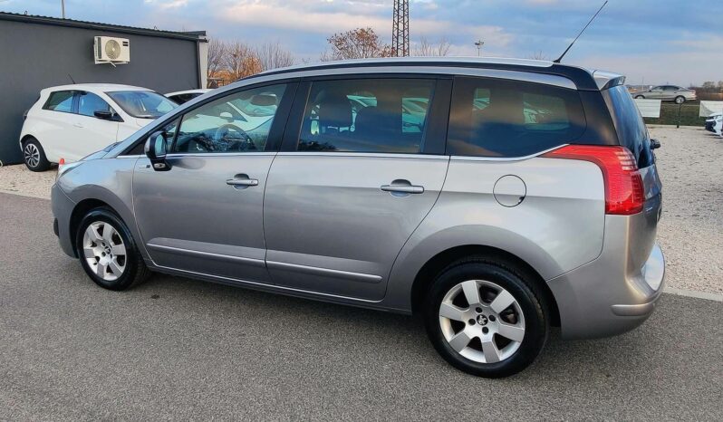 PEUGEOT 5008 1.6 BlueHDi Style Style+ Navigáció Tempomat Panorámatető Végig szervizelt /Azonnal átvehető/ full