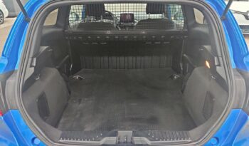 FORD FIESTA Van 1.5 TDCi Sport Titanium Navi APP. Sávtartó Telefontükrözés LED 3%THM 12hó garancia full