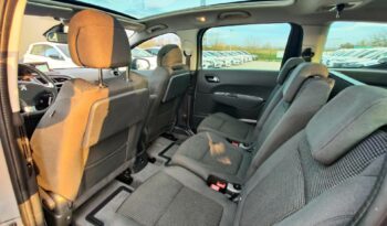 PEUGEOT 5008 1.6 BlueHDi Style Style+ Navigáció Tempomat Panorámatető Végig szervizelt /Azonnal átvehető/ full