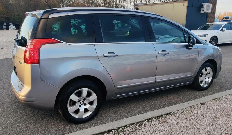 PEUGEOT 5008 1.6 BlueHDi Style Style+ Navigáció Tempomat Panorámatető Végig szervizelt /Azonnal átvehető/ full