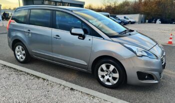 PEUGEOT 5008 1.6 BlueHDi Style Style+ Navigáció Tempomat Panorámatető Végig szervizelt /Azonnal átvehető/ full