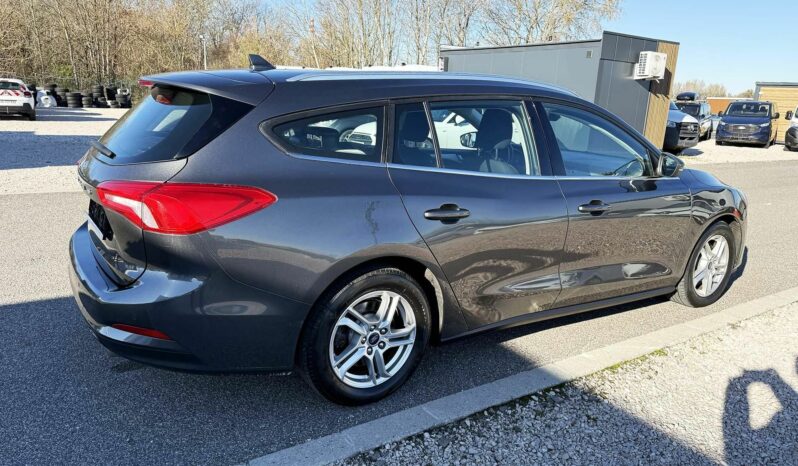 FORD FOCUS 1.5 TDCI SW 120Le 5személyes TGK(N1) Navigáció LED Tempomat Kamera 3%THM full
