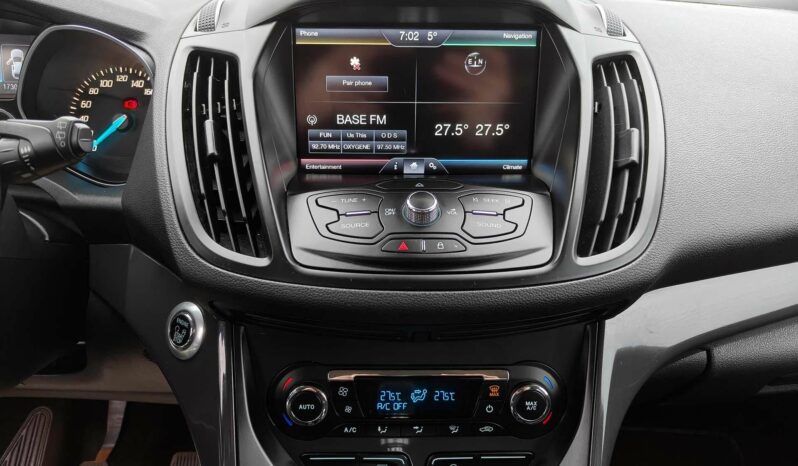 FORD KUGA 2.0 TDCi Titanium Technology AWD 4X4 Navigáció Digitklíma Félbőr /Vásárolja meg online!/ full