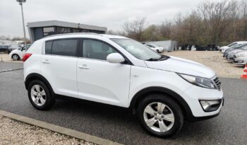 KIA SPORTAGE 1.7 CRDi EX Prémium Navigáció Tempomat PDC Digitklíma /Vásárolja meg online/ full