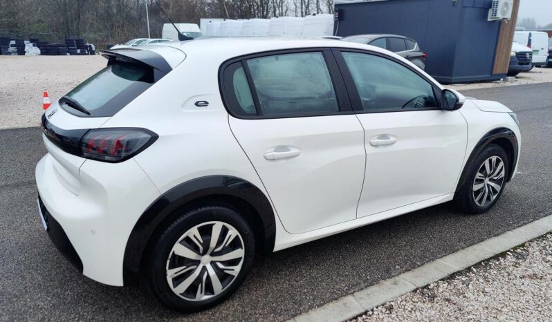 PEUGEOT 208 e-208 50kWh 136Le Navi Digitklíma 3%THM 12hó garancia /Vásárolja meg online!/ full