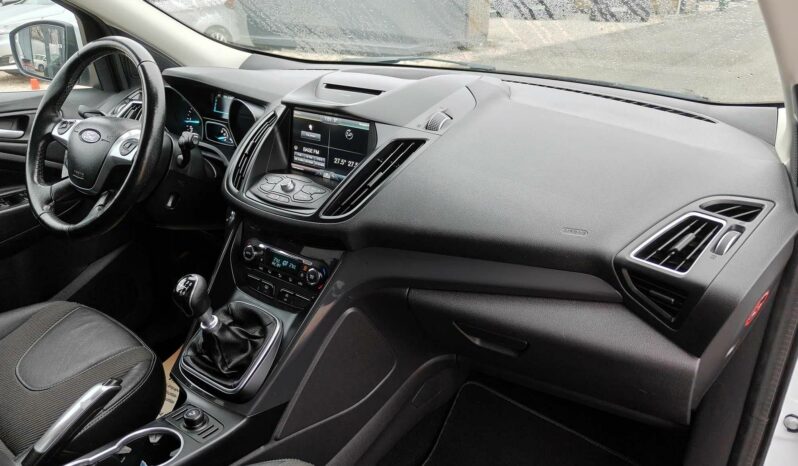 FORD KUGA 2.0 TDCi Titanium Technology AWD 4X4 Navigáció Digitklíma Félbőr /Vásárolja meg online!/ full