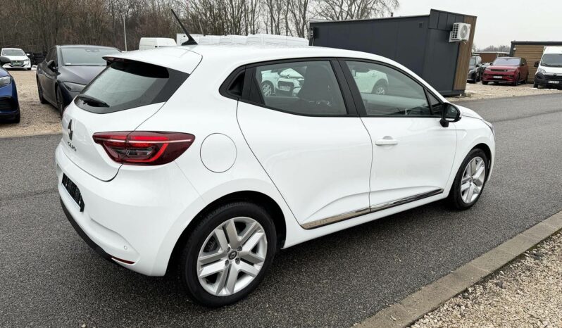 RENAULT CLIO 1.5 BlueDCI 100Le Business Navigáció LED Tempomat 3%THM 12hó garancia full