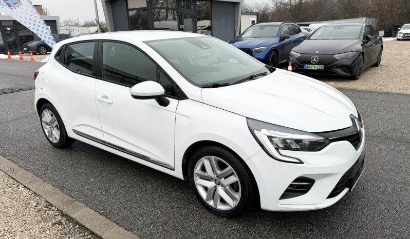 RENAULT CLIO 1.5 BlueDCI 100Le Business Navigáció LED Tempomat 3%THM 12hó garancia full