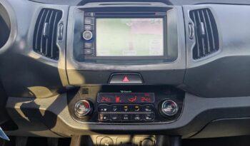 KIA SPORTAGE 2.0 CRDi LX Exclusive Navigáció Kamera Digitklíma Vonóhorog Panorámatető /Vásárolja meg online!/ full