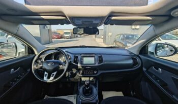 KIA SPORTAGE 2.0 CRDi LX Exclusive Navigáció Kamera Digitklíma Vonóhorog Panorámatető /Vásárolja meg online!/ full