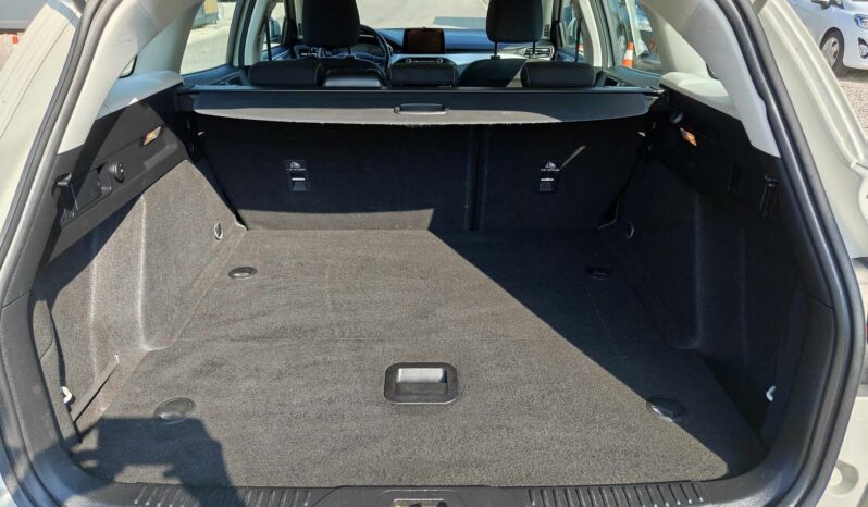 FORD FOCUS 1.5 TDCI SW 120Le 5személyes TGK(N1) Navigáció Tempomat 3%THM Vásárolja meg onli full