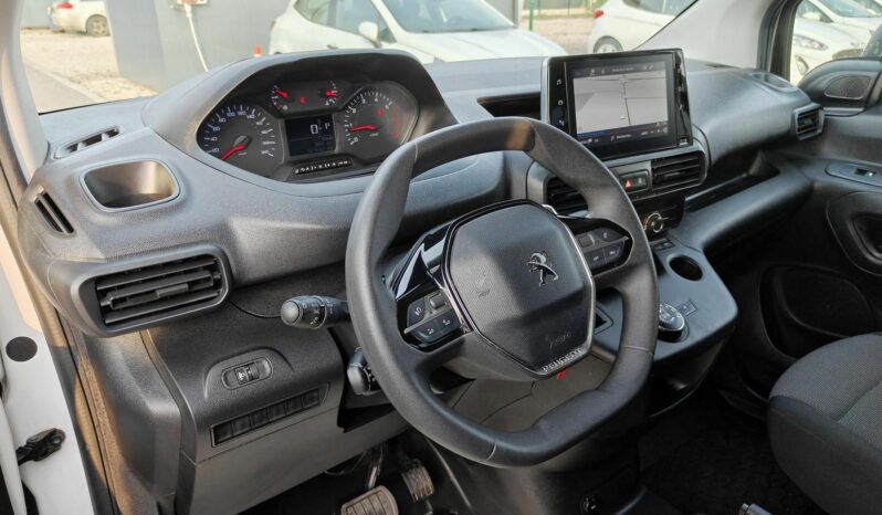 PEUGEOT PARTNER 1.5 BlueHDi 130 Premium L2 1000 EAT8 130Le (Automata) 5személyes TGK(N1) Hosszított Navi Tempomat 3%THM 12hó garancia full