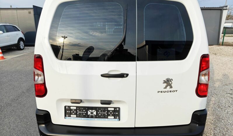 PEUGEOT PARTNER 1.5 BlueHDi 130 Premium L2 1000 EAT8 130Le (Automata) 5személyes TGK(N1) Hosszított Navi Tempomat 3%THM 12hó garancia full