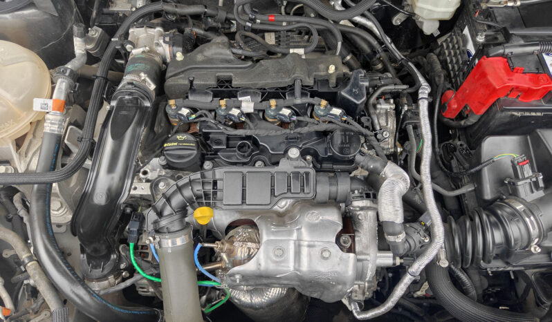 FORD KUGA 1.5 EcoBlue Titanium (Automata) 5személyes TGK(N1) Navi Virtuál kijelző Kamera 3%THM 12hó garancia full