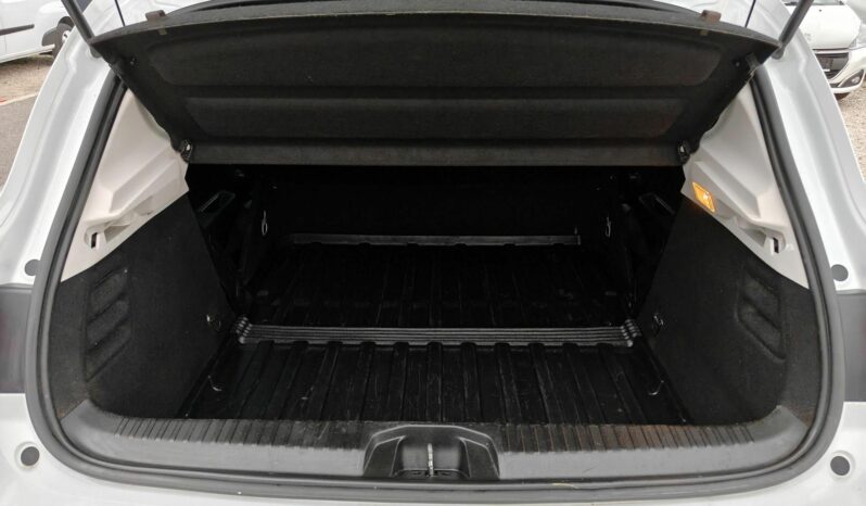 RENAULT CLIO 1.5 BlueDCI Business Új modell! Navigáció LED Tempomat 3%THM 12hó garancia full