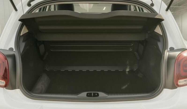 CITROEN C3 1.5 BlueHDi Profi Feel S&S 6 sebesség Navigáció Apple CarPlay Kizárólag bérelhető 170 eft+ÁFA/hó full