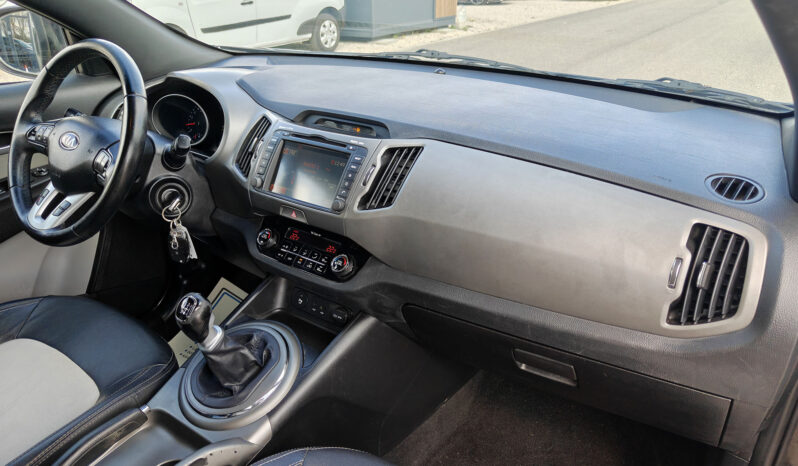 KIA SPORTAGE 1.7 CRDi EX Limited Revolution Digitklíma Navi Bőr kárpit Kamera Panorámatető /Azonnal elvihető!/ full