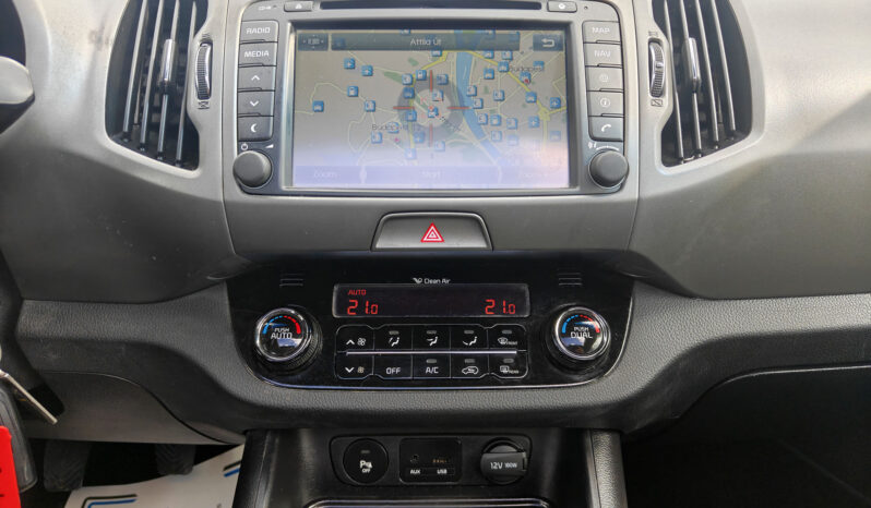 KIA SPORTAGE 1.7 CRDi LX Navigáció Kamera Digitklíma Vonóhorog Panorámatető /Azonnal elvihető!/ full