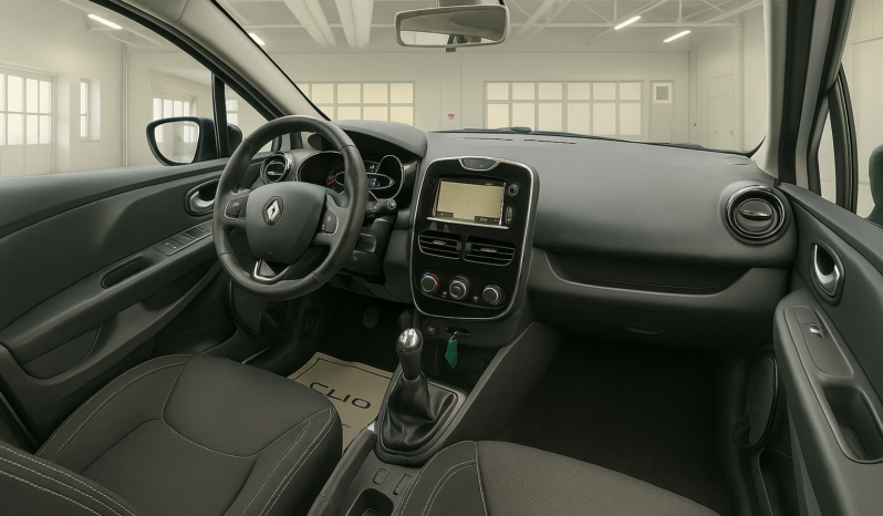 Renault Clio VAN 90 Le Navigáció Tempomat LED Kizárólag bérelhető 160 eft+ÁFA / hó full