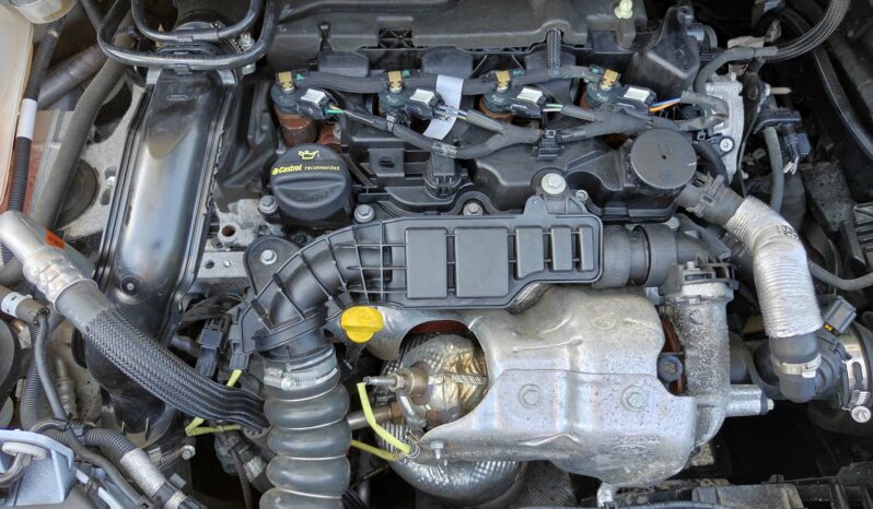 FORD CONNECT Transit230 1.5 TDCi L2 Trend 5személyes TGK(N1) Hosszított Navi Vonóhorog 3%THM 12hó garancia full