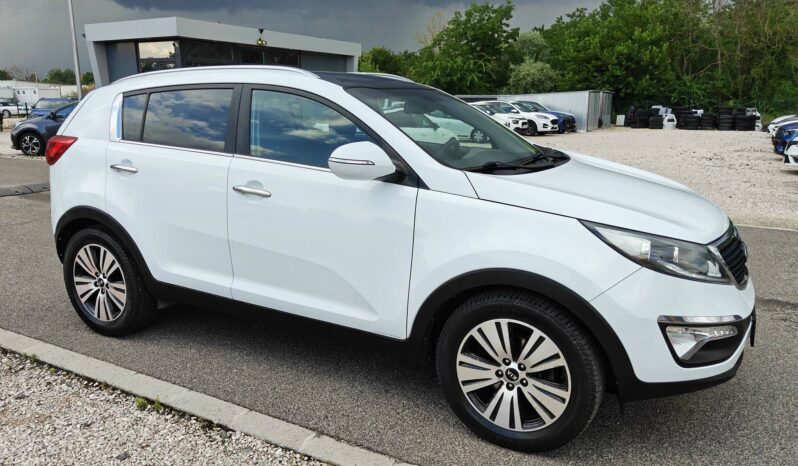 KIA SPORTAGE 1.7 CRDi EX Digitklíma Navi Kamera Panorámatető /Azonnal elvihető!/ full
