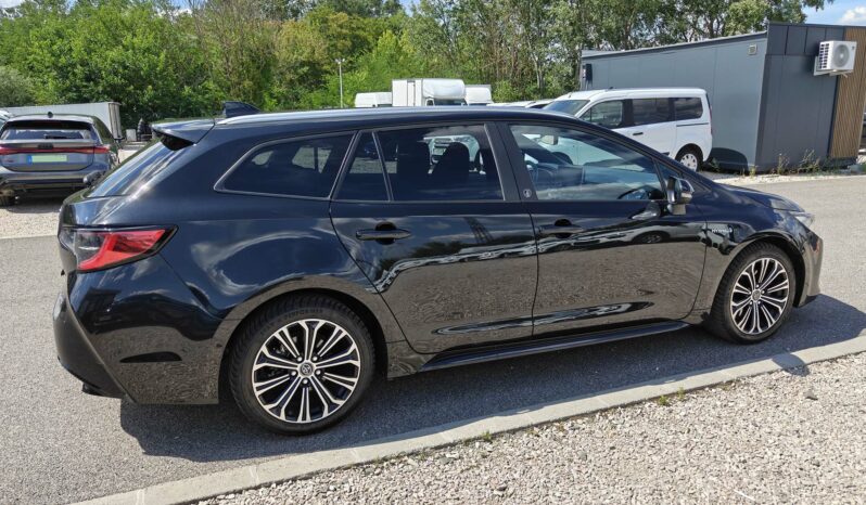 TOYOTA COROLLA Touring Sports 2.0 Hybrid Executive e-CVT Team Deutschland 36e KM Navi Led Kamera Ülésfűtés Kormányfűtés /Azonnal elvihető full