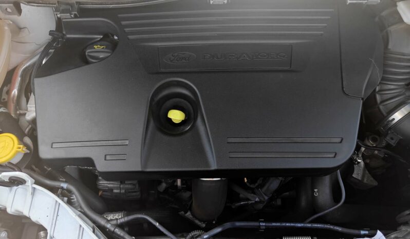 FORD KUGA 2.0 TDCi Titanium Navigáció Digitklíma Panorámatető Félbőr /Vásárolja meg online!/ full