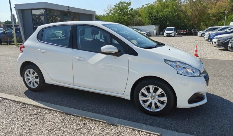 PEUGEOT 208 1.5 BlueHDi Van Active Vonóhorog Kamera Navigáció Tempomat 3%THM 12hó garancia /Vásárolja meg online/ full